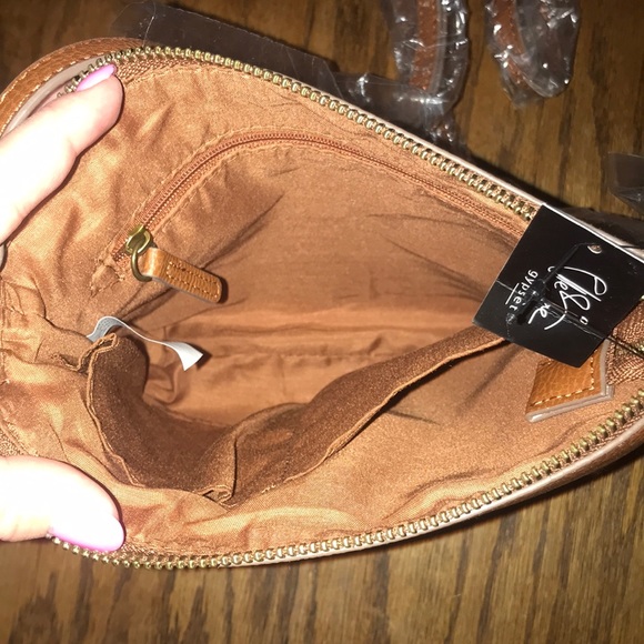 Light brown long strap purse - Picture 4 of 4